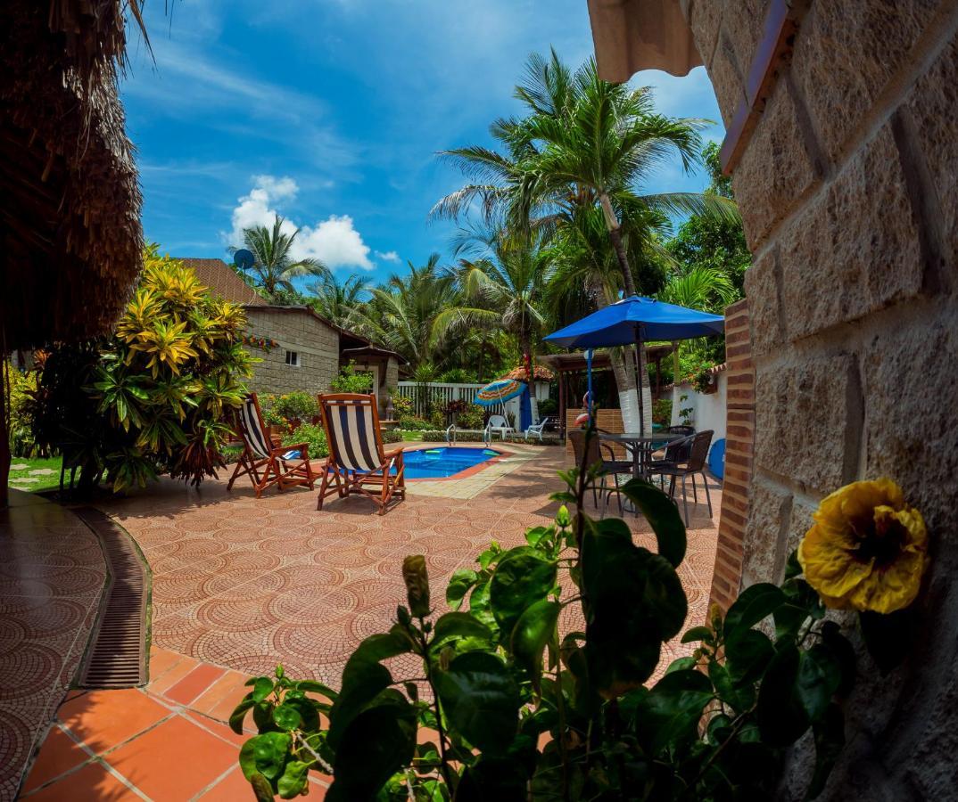 Portoazul Casa De Playa Hotel Puerto Colombia Exterior photo